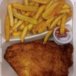 100 schnitzel paniert