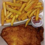 100 schnitzel paniert